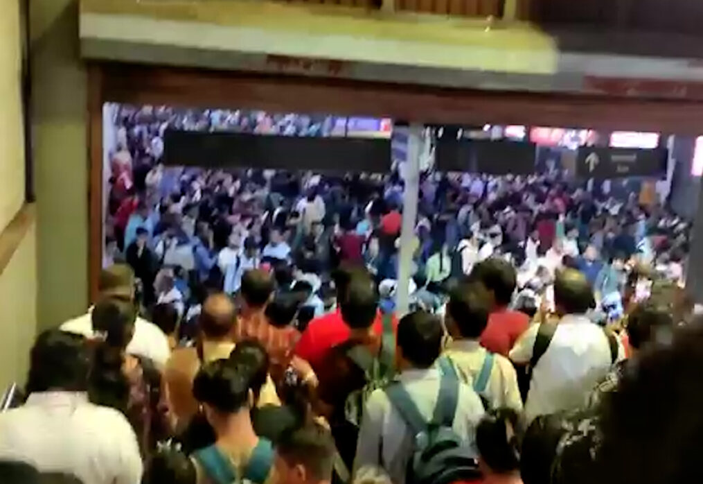 Heavy rain and metro chaos: overcrowded station sparks stampede fears in western India